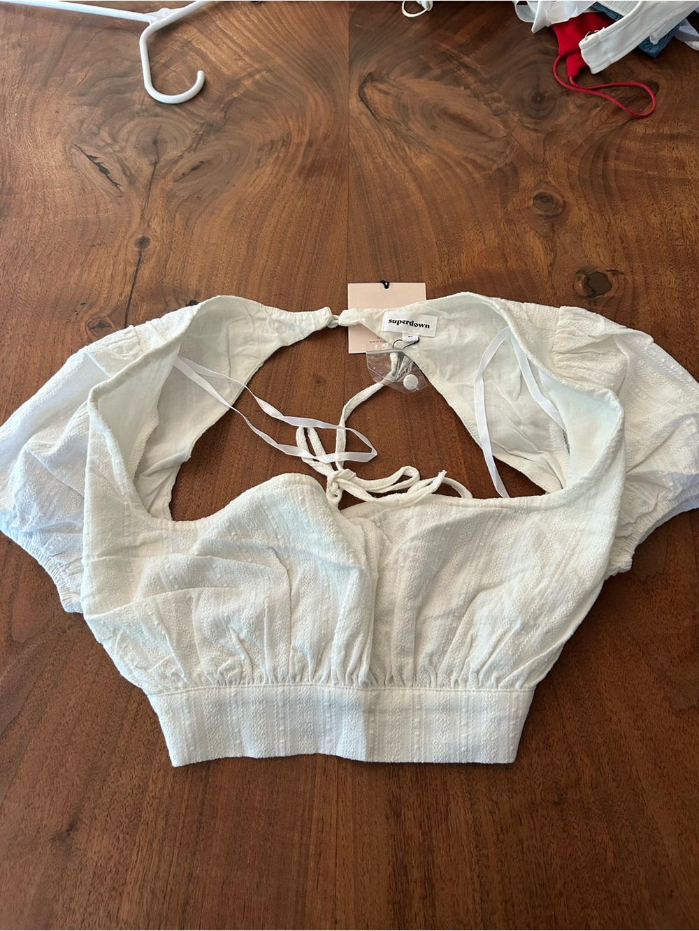 Superdown White Puff-Sleeve Tie-Back Crop Top